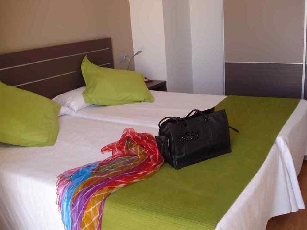 Hotel Clopy Rocamar Benidorm Bagian luar foto